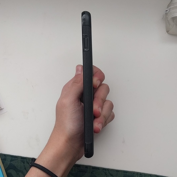 iPhone Plus cases - Picture 3 of 16